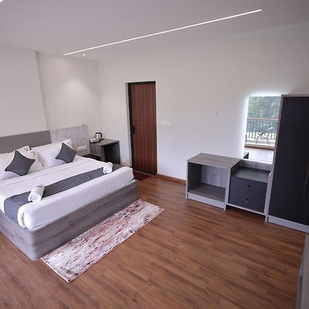 Vista Suites Doddabetta Ooty By Bestinn Leisure Extérieur photo