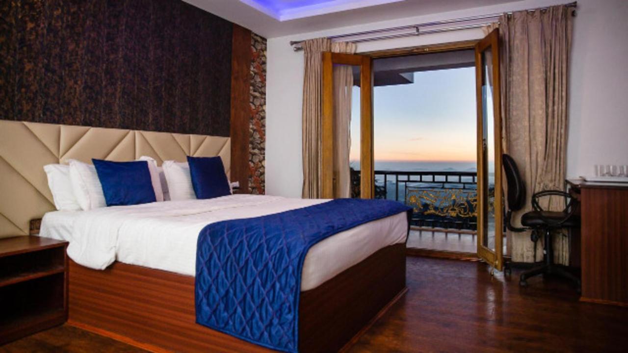 Vista Suites Doddabetta Ooty By Bestinn Leisure Extérieur photo