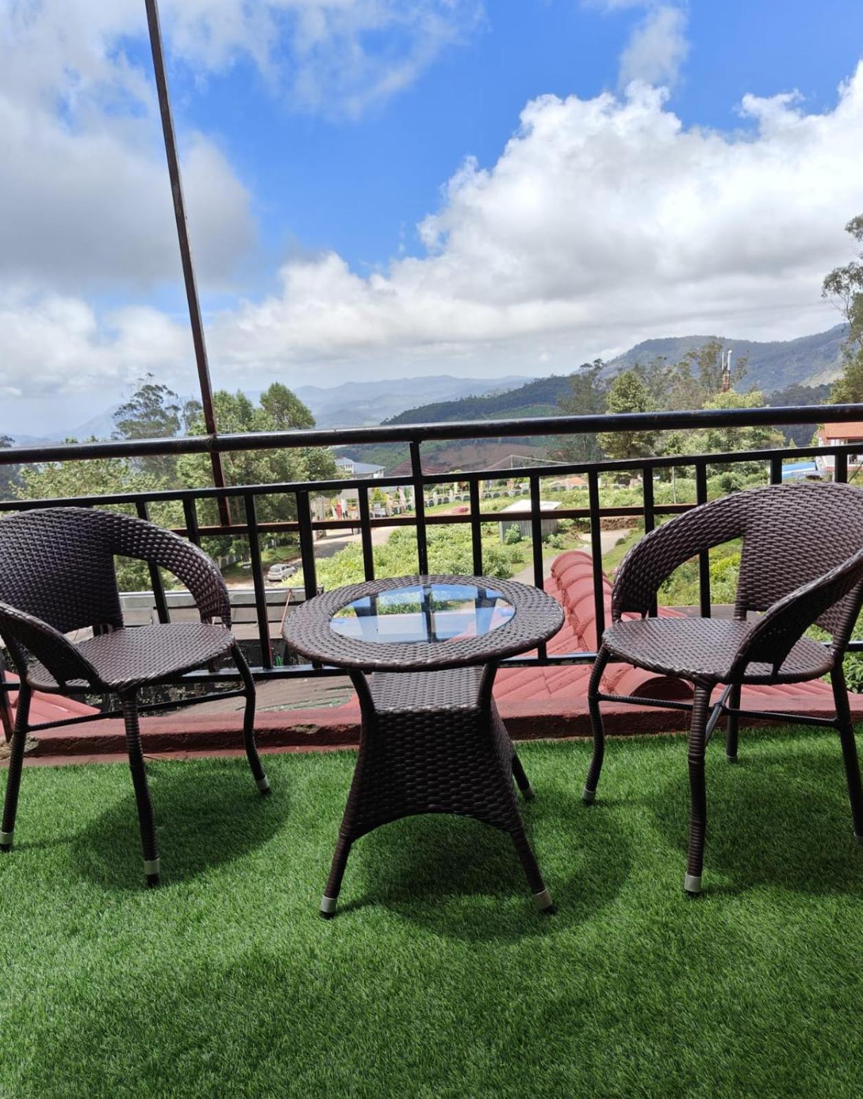 Vista Suites Doddabetta Ooty By Bestinn Leisure Extérieur photo